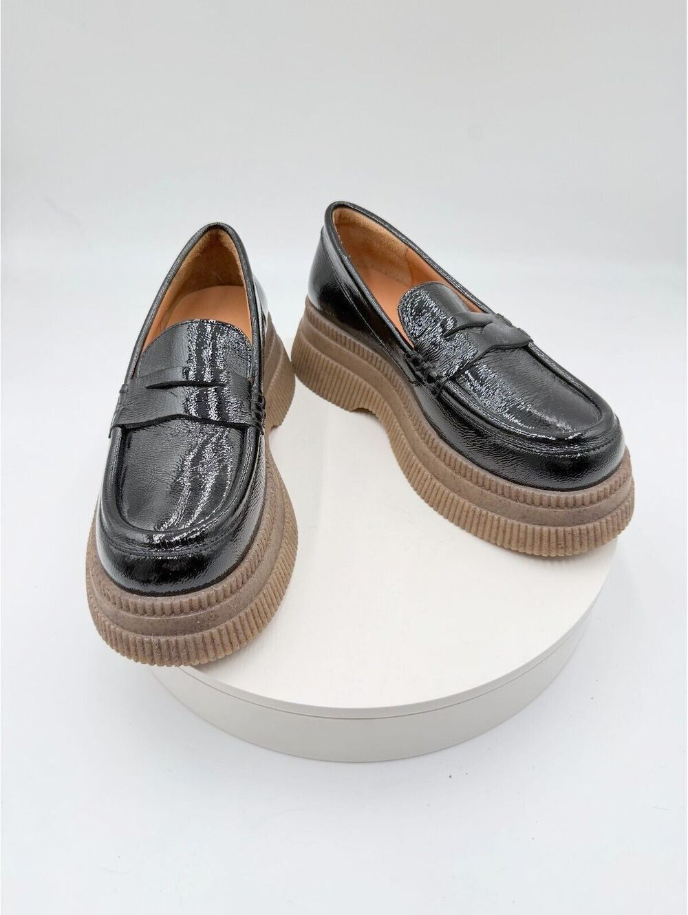 Ganni Black Crinkled Patent Leather Platform Penny Loafers Size 37 EU / 7 US